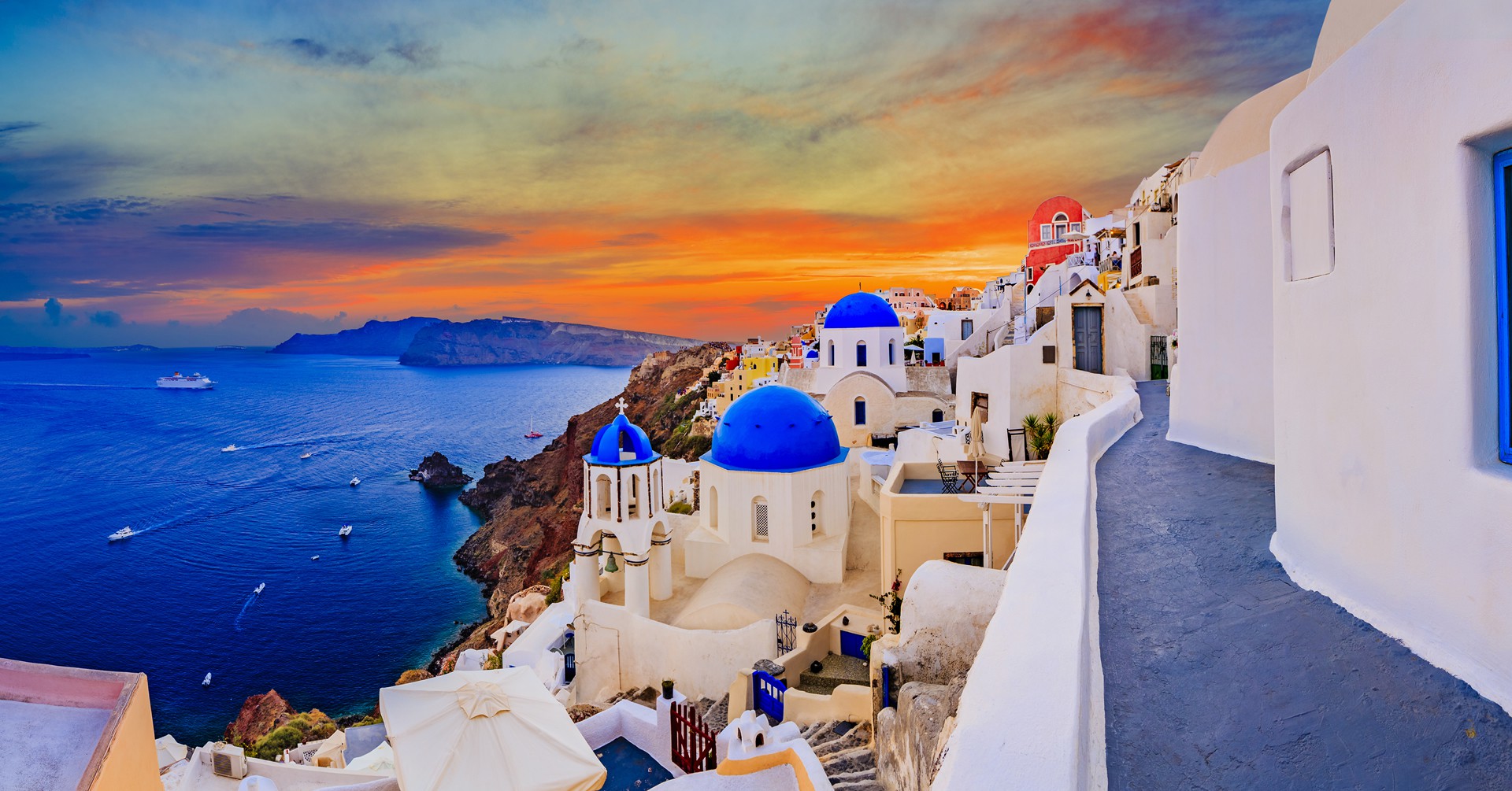 7 Fantastic Restaurants To Try In Santorini
