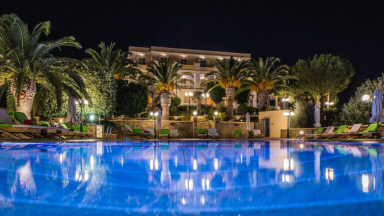 Crithoni’s Paradise Hotel