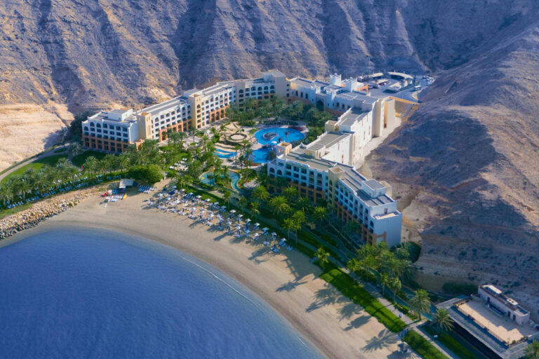 DoubleTree by Hilton Muscat Al Waha