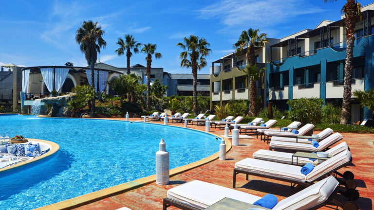 Ilio Mare Resort Hotel