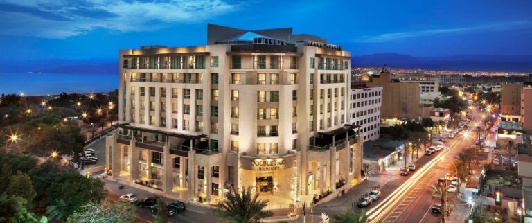 DoubleTree by Hilton Aqaba