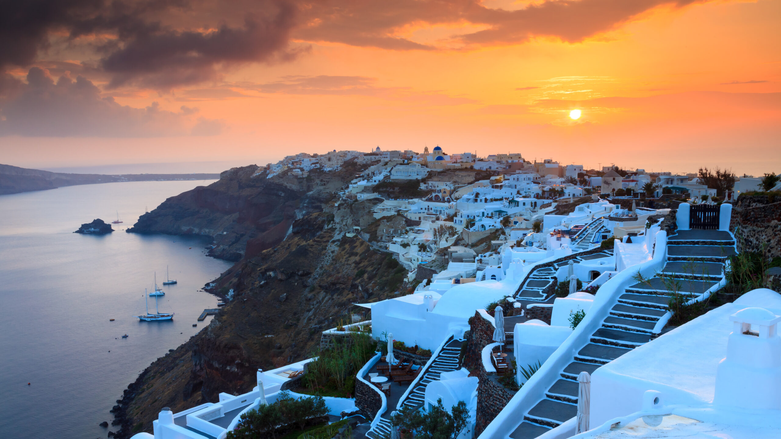 Foinikia (Caldera Side)