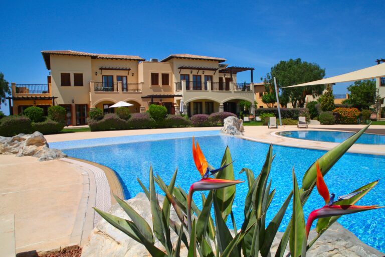 Self Catering & Apartments