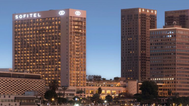Sofitel Cairo Downtown Nile