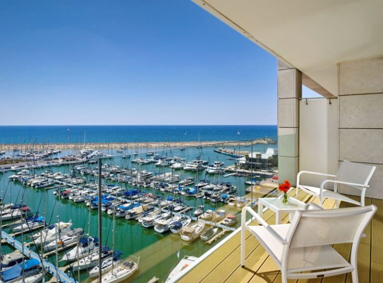 The Ritz-Carlton, Herzliya