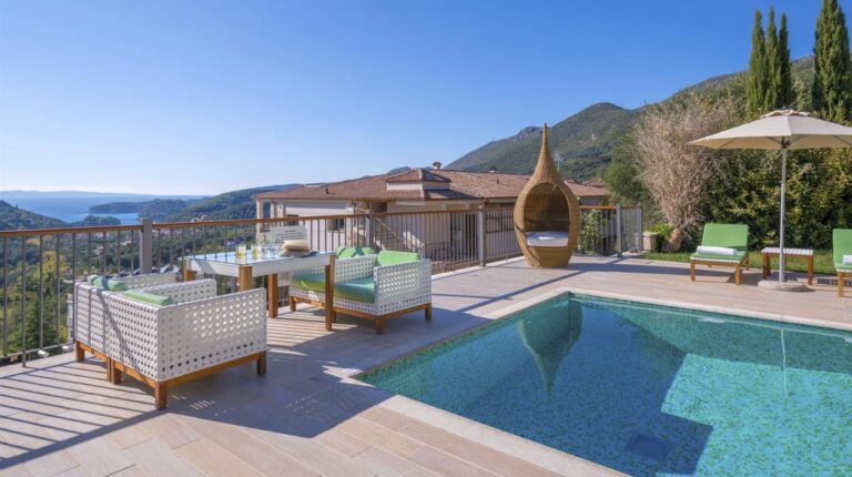 Salvator Villas & Spa Hotel