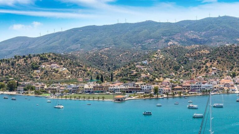 Jewels of the Cyclades Cruise